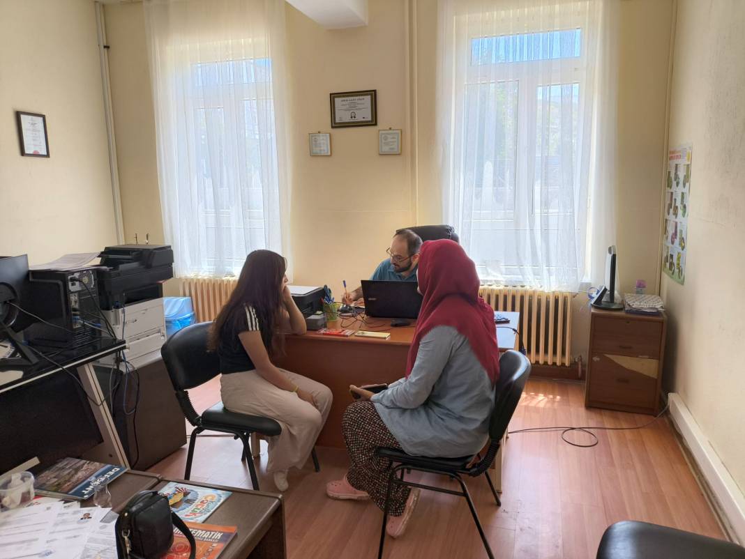 Türkiye’nin LGS şampiyonlarından Konya’da öğrencilere tercih desteği 13